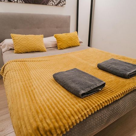 Lujoso Y Amplio Apartamento Con Parking Incluido León Exterior foto